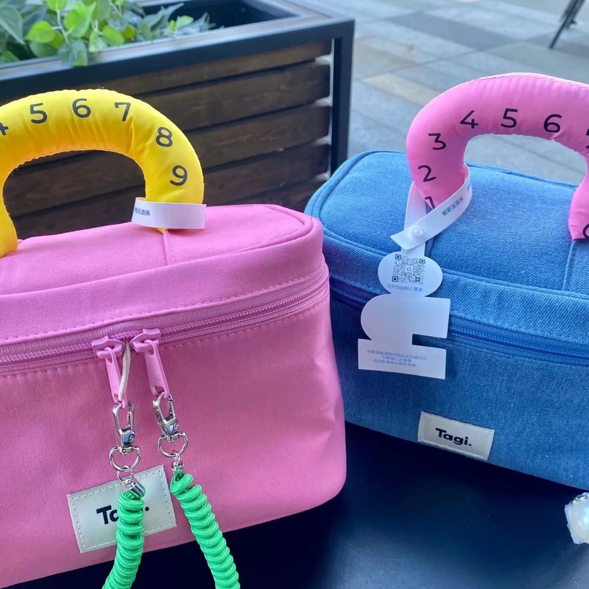 Tagi bolsa de cosméticos lindo portátil nuevo impermeable de gran capacidad portátil de lavado bolsa de almacenamiento de viaje bolsa de cosméticos de moda