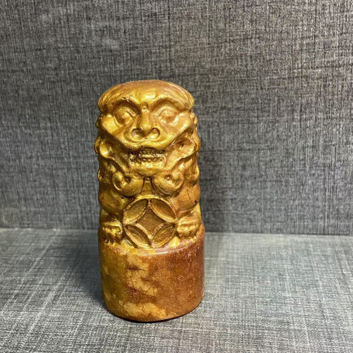 골동품 금박 용 물개