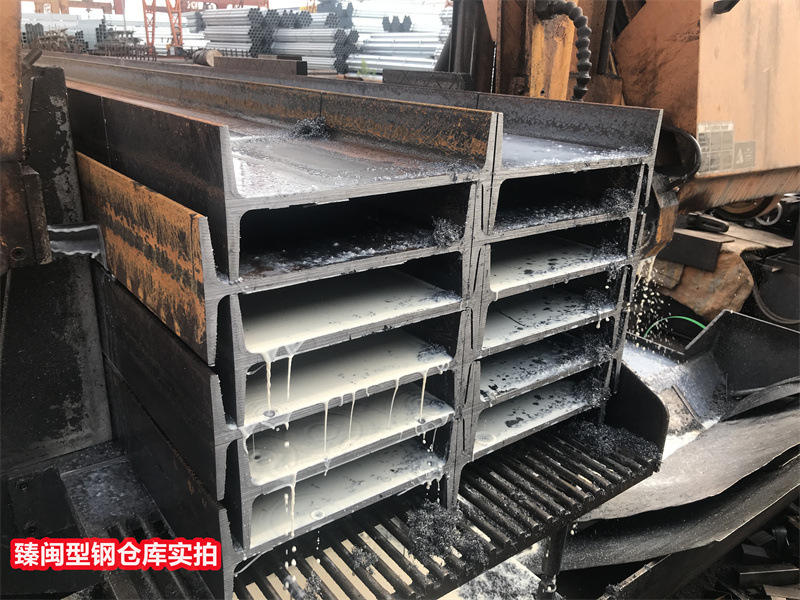 2bebe98b3d5c4fe00e00bdfe13ca31