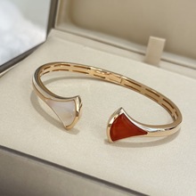 925 Sterling Silver 红白裙子开口双扇形白贝母红玛瑙天然手镯