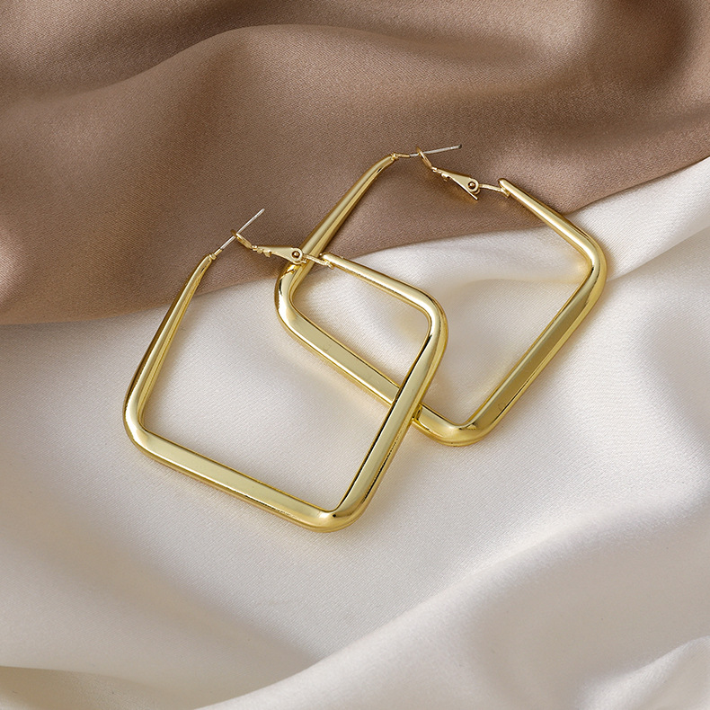 Simple Square Alloy Earrings Wholesale display picture 5