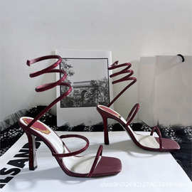 2022年夏季蛇形绕脚水钻高跟凉鞋仙女百搭罗马女士露趾细跟女鞋