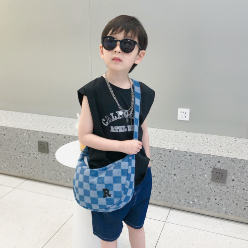 韩国ins儿童包包时尚可爱帆布斜挎包新款男童女孩单肩外出包