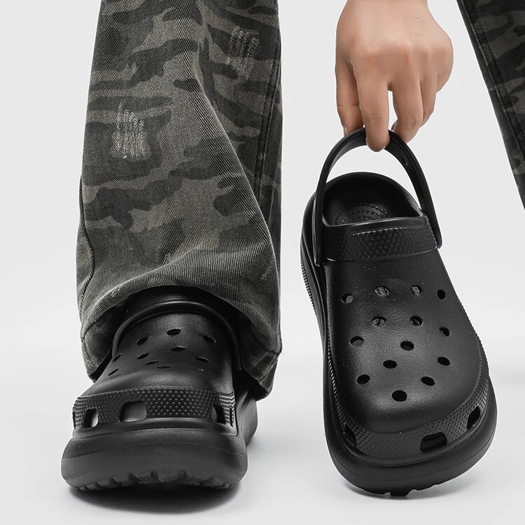 Puff Croc Shoes Summer Outerwear Thick-Soled Heightening Sandals Non-Slip Wear-Resistant Breathable Non-Stinky Feet Couple Style Baotou Slippers Puff Croc Shoes Summer Outerwear Thick-Soled Heightening Sandals Non-Slip Wear-Resistant Breathable Non-Stinky Feet Couple Style Baotou Slippers