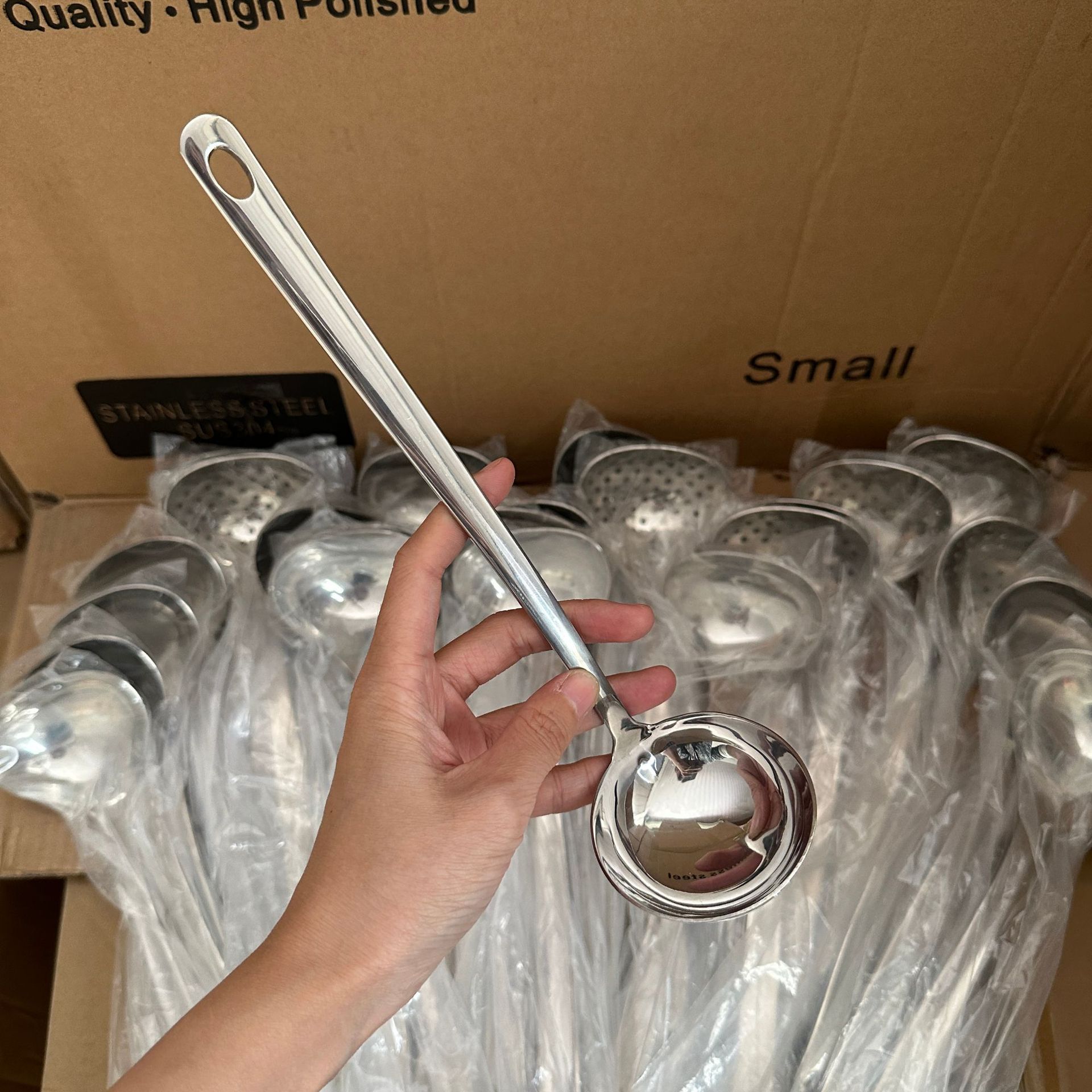 Espumadera de acero inoxidable con mango largo para sopa y hot pot_voghion.com