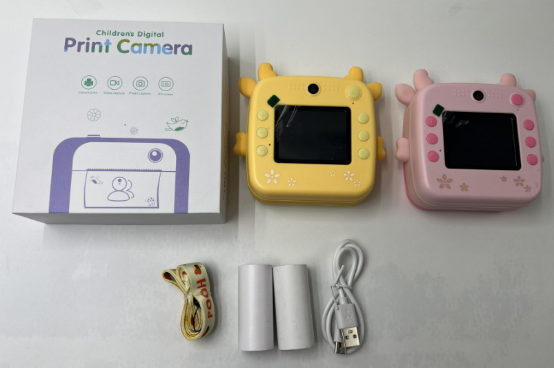 X2子供カメラは高精細ミニプリントカメラで撮影できます。