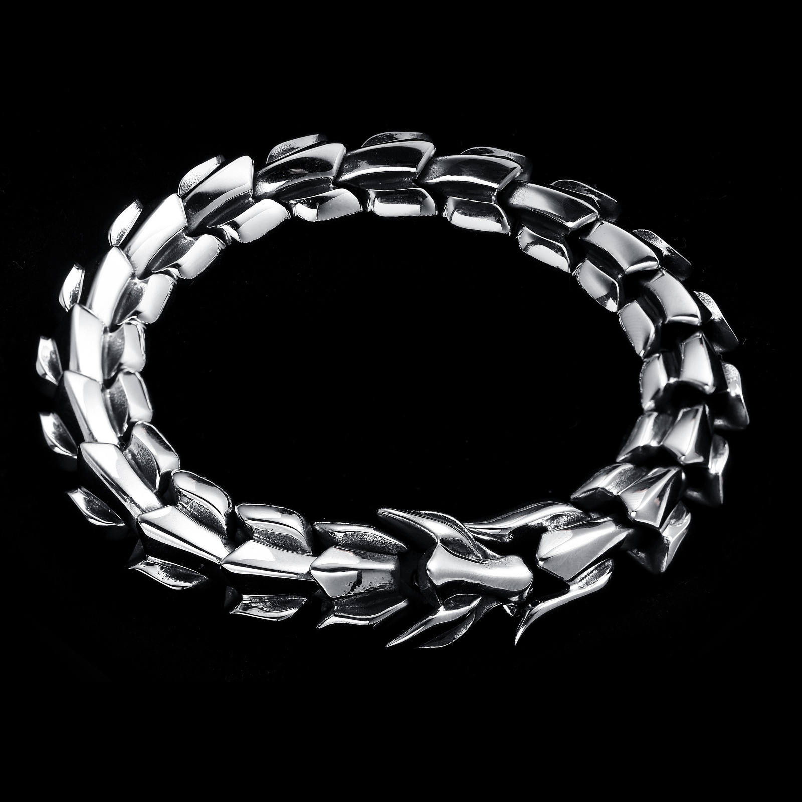 Holiday, Daily Occasion Hip-Hop Retro Solid Color Keel Alloy Plating Men's Bracelets Men's Chain Bracelets
