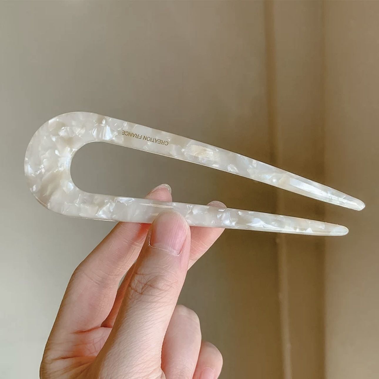 Temperamento en forma de U pinzas de pelo japonesas y coreanas 2025 nuevo simple pinzas de cabello de cabeza de cabeza de bola de cabeza de cabello de cabello