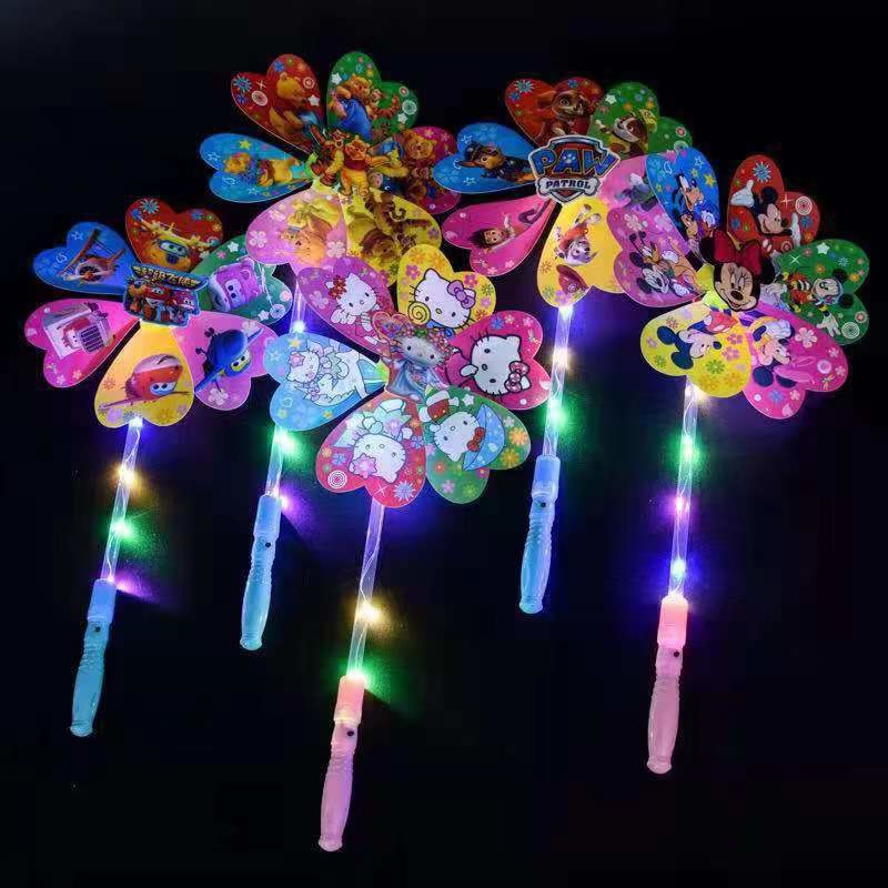 Cartoon travel colorful plastic windmill toy for kindergarten