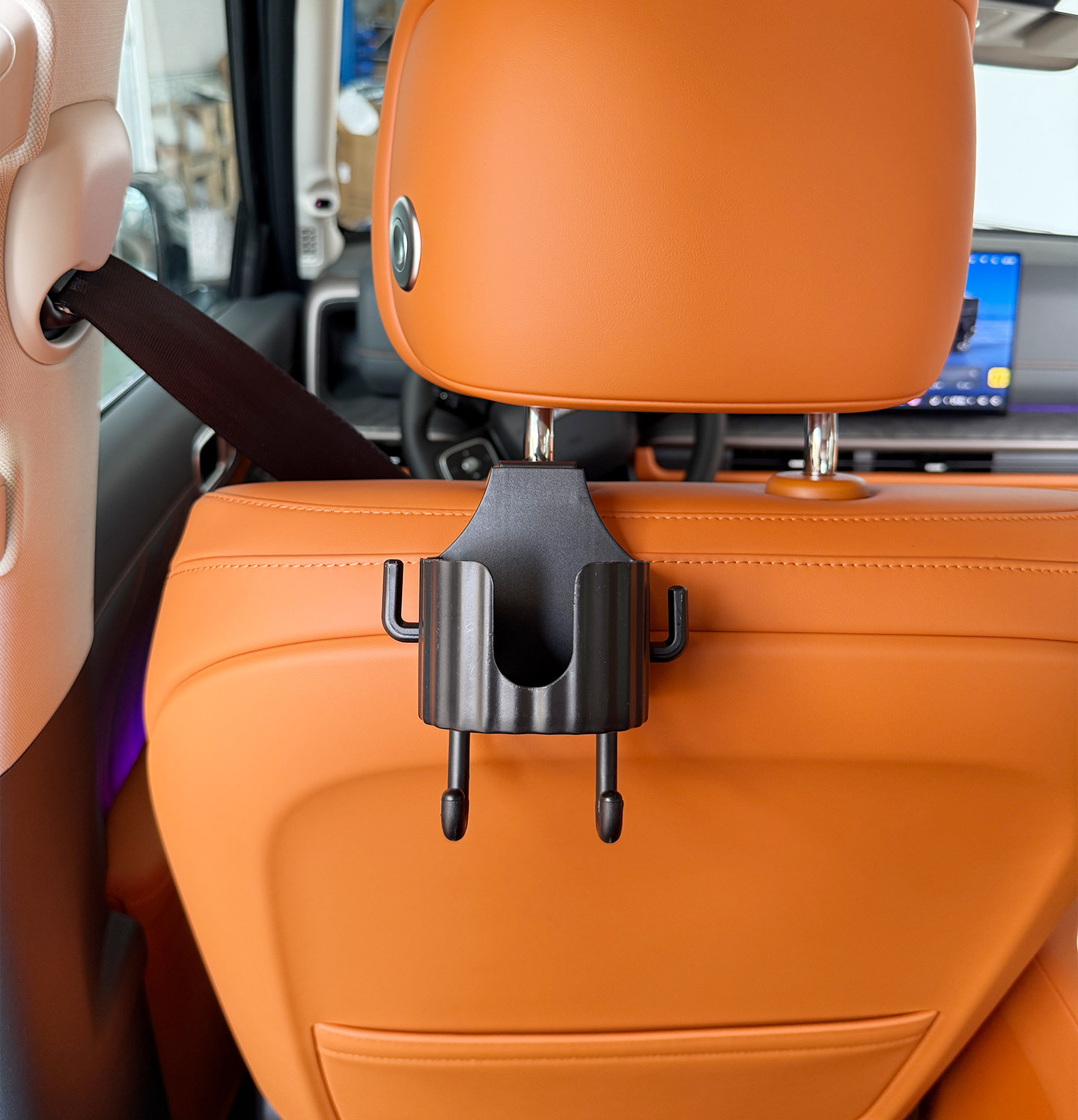 Haval Great Wall H10 car seat back hook cup holder multifunctional storage rack accessory