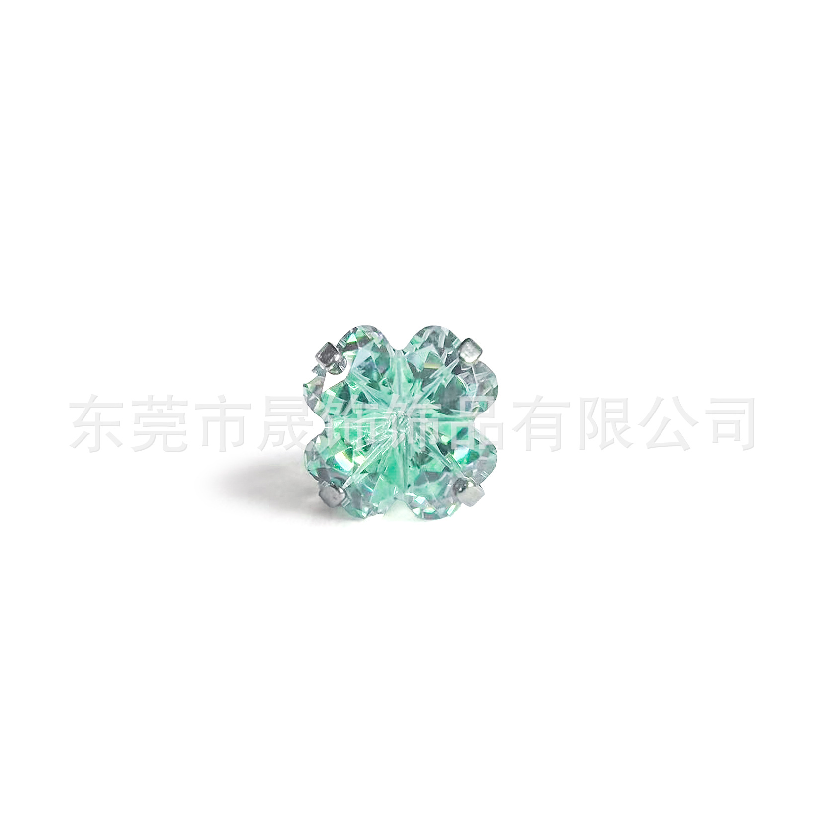 F136 Titanium Alloy 四叶草 Cubic Zirconia Ear Stud 渐变幸运草 Helix Cartilage Stud G23 Titanium Internal Thread Piercing Jewelry