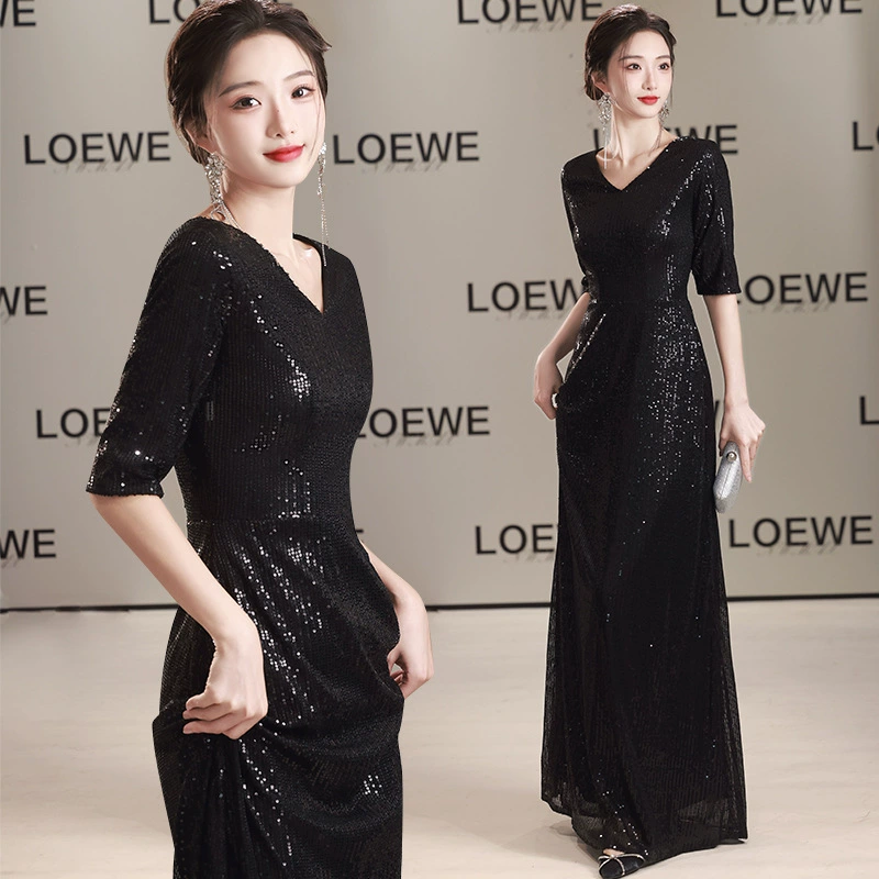 Черное вечернее платье, элитная легкая роскошь, нишевый женский стиль 2025 года, новинка, платье для выступлений с пайетками для ведущих, банкетов и хоров, осень.