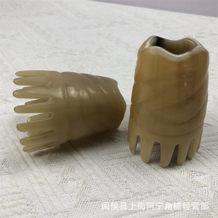 Natural Horn Wide Tooth Comb Under 10cm Scalp Massage Gua Sha Board for Daily Hair Care overview