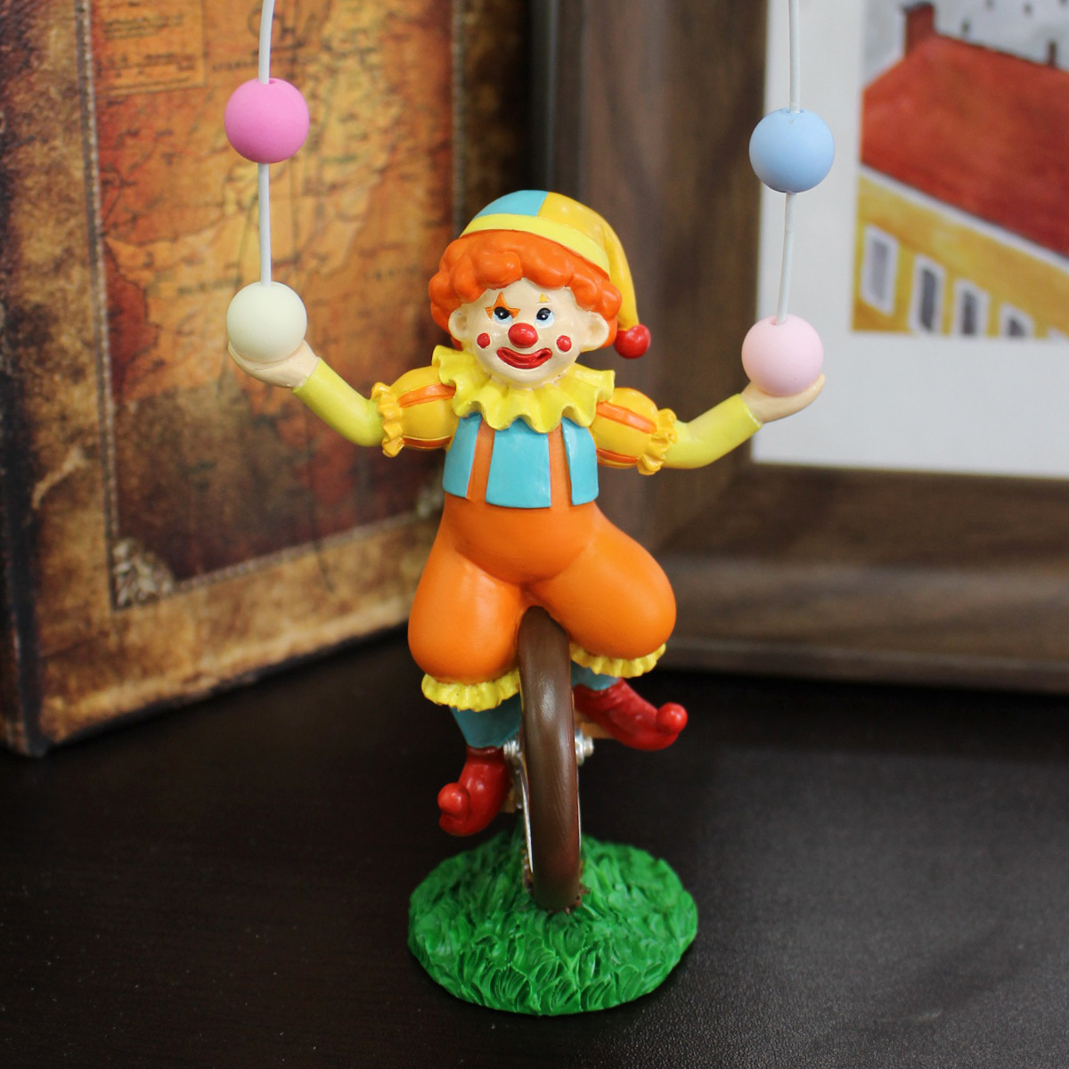  New Clown Acrobatics Play Colored Ball Sculpture Ornaments Home Desktop Wine Cabinet Kindergarten Decoration Ornaments Now