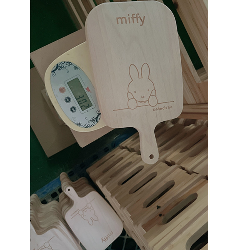 米菲日式榉木砧板水果菜板实木餐厅披萨盘芝士盘木砧板厨房用 (