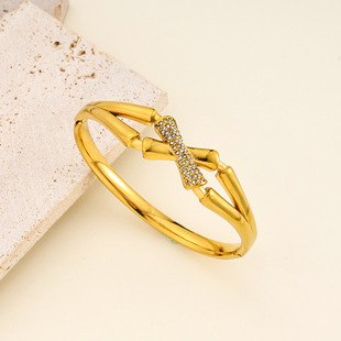 Ů�͹Ś��|���P���18K��ɫ���������C�W���羳�����Ʒ���C