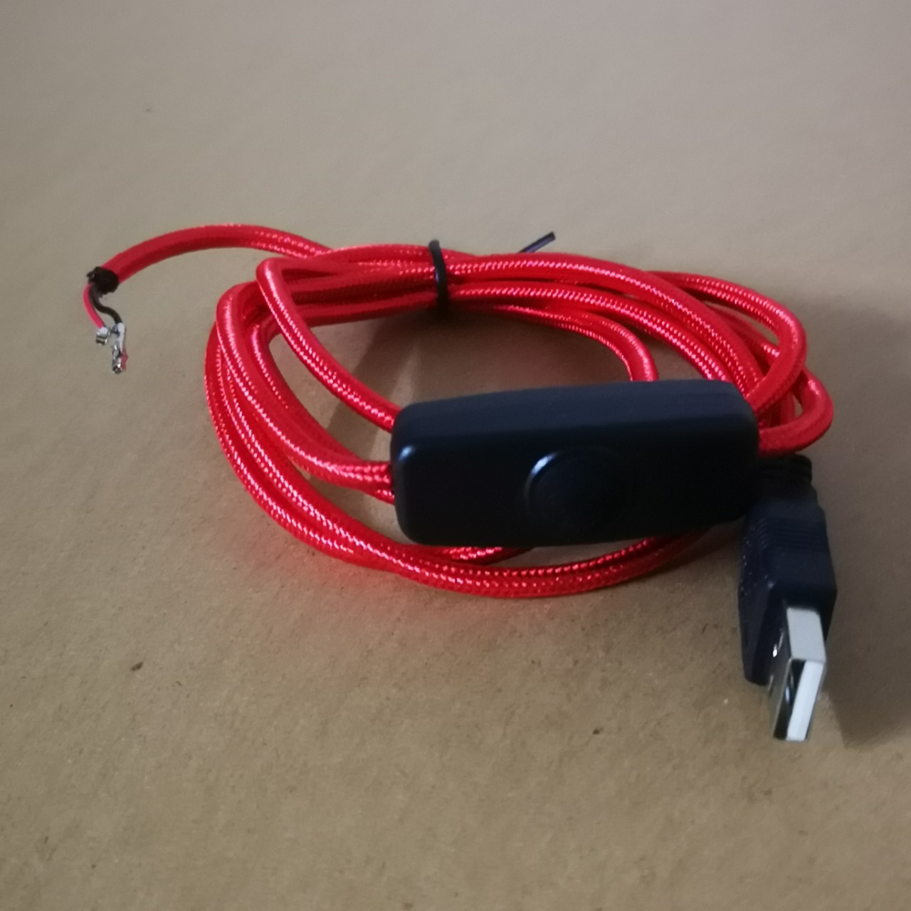 �Żݲ�ɫ�����ߵ���USB��PVC�𽺴������֯���ܵ�Դ�߿�֧�ּӹ�