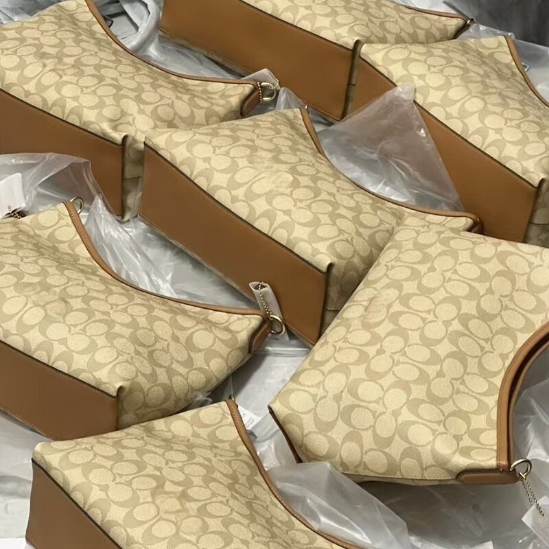 Women's bag 2026 new model Laurel hobo bag in milk tea color, commuter monogram shoulder crossbody handbag