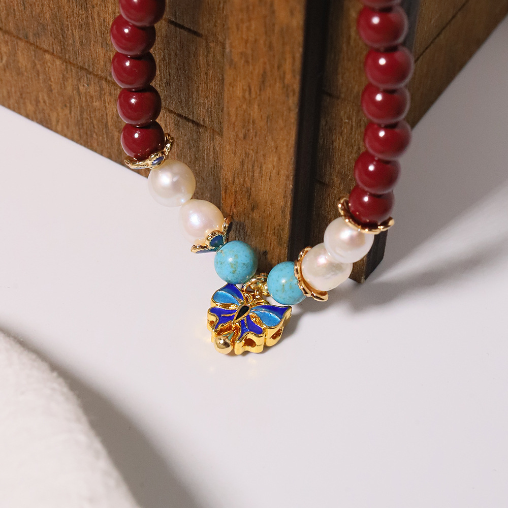 Nicho retrógrado camuflado pulsera de perlas de agua fresca piedra turquesa collar de mariposa azul cuentas para la pareja joyas de mano