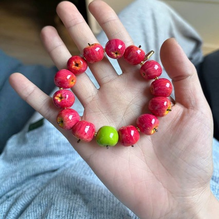 Good-Looking Apple Transfer Bracelet Good Luck and Sweet Fruit