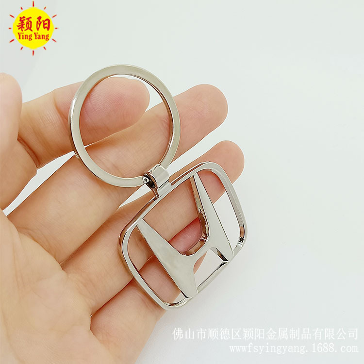 Factory direct sales exquisite fan car logo key chain metal belt car key chain promotional gifts Factory direct sales exquisite fan car logo key chain metal belt car key chain promotional gifts
