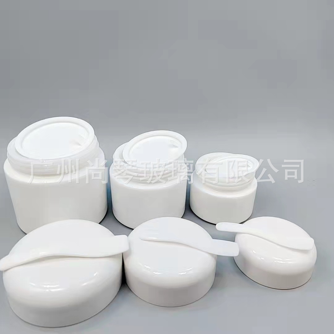 En stock suministro 100g botella de crema de cúpula 50g Jade blanco crema facial botella de crema cosmética frasco de crema de porcelana blanca