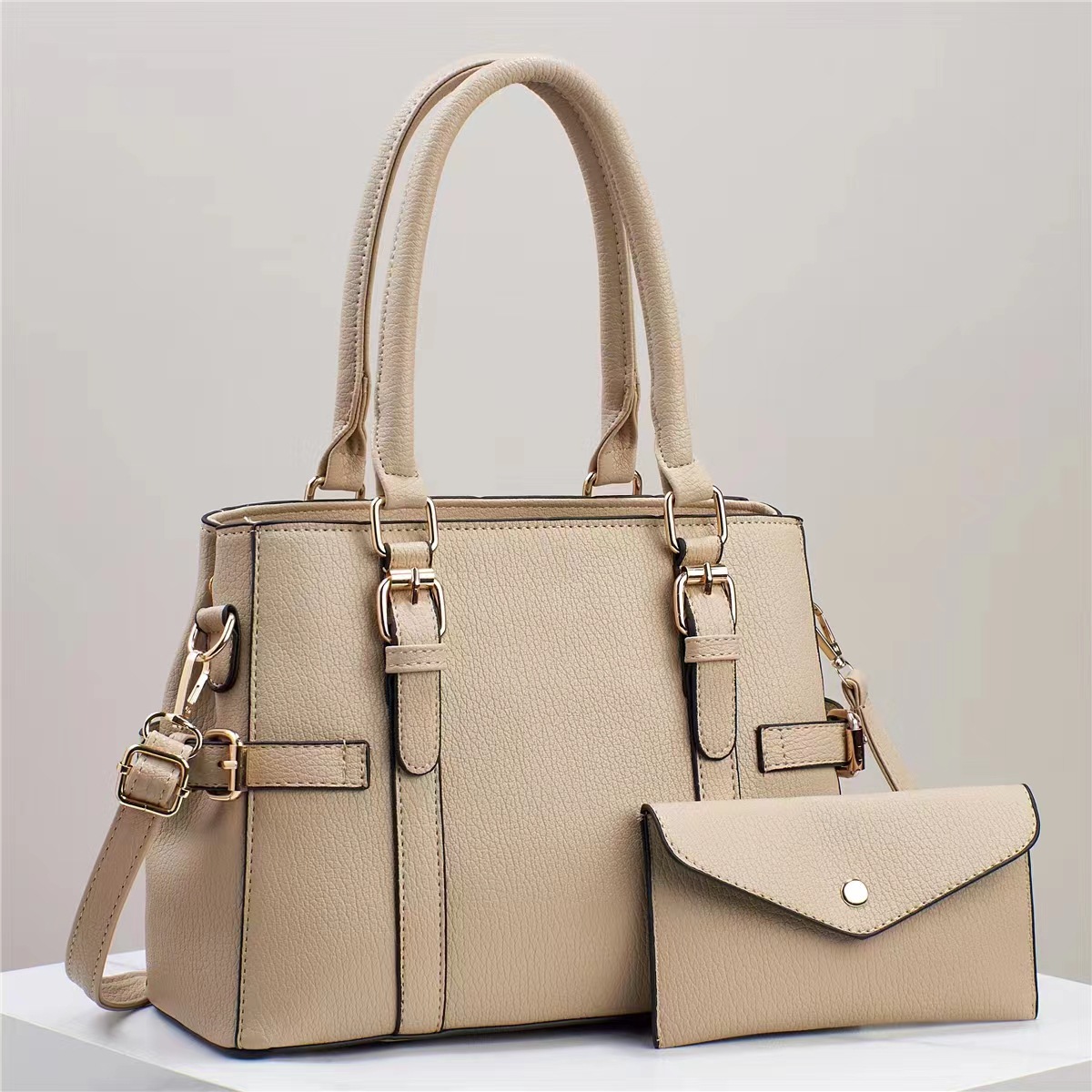 Women's Medium Leather Solid Color Vintage Style Classic Style Square Flip Cover Tote Bag display picture 5