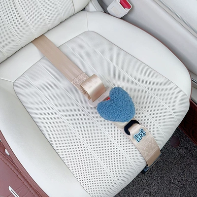 Car seat belt: Late-Stage Driving Artifact, Abdominal Support - three-point-anti-strangle-safety-belt-beige-blue-love-heart