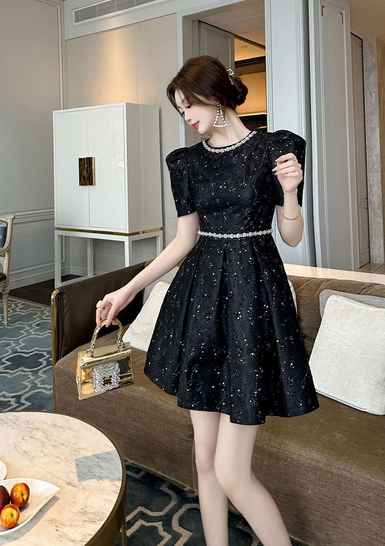 C9884 1390K VÁY ĐẦM LIỀN THÂN NỮ CHOTDNG MÙA HÈ THỜI TRANG NỮ G04 SẢN PHẨM MỚI