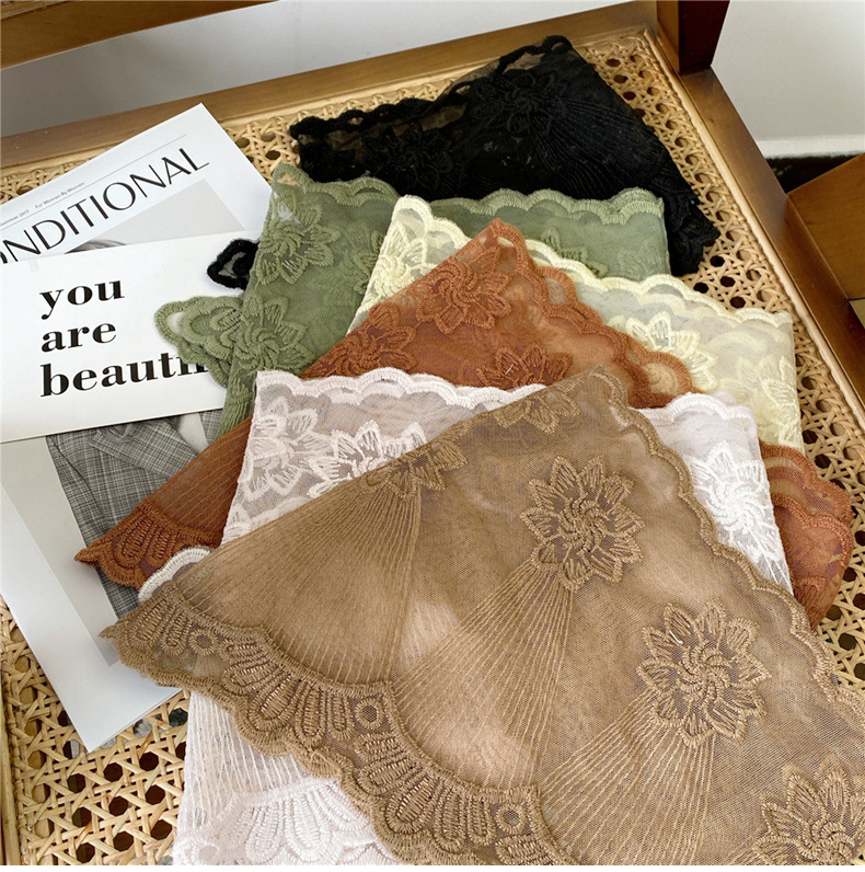 80g Weight Korean Hollow Fashion Lace Triangle Scarf