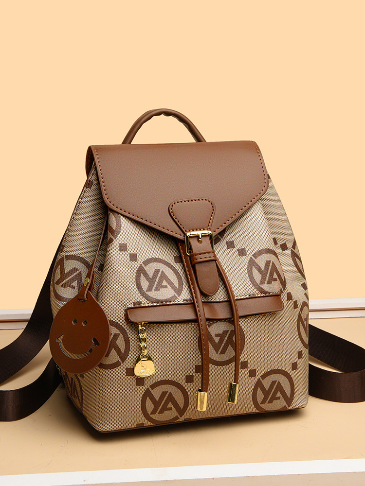 Mochila de mujer 2025 nueva moda versátil mochila de cuero suave de gran capacidad mochila de viaje casual mochila de alto valor