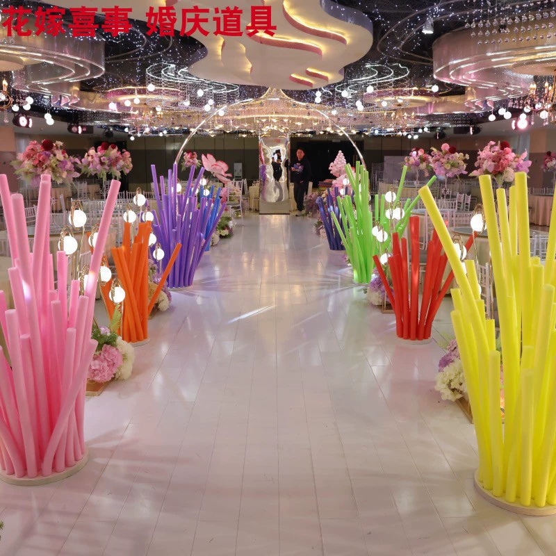 Свадебные декоративные палочки с разноцветной пеной, имитирующей фейерверк, для украшения окон, сцены, приветственной зоны, свадебного зала и указателей на дорожке.