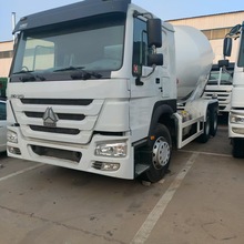 国三水泥搅拌罐车 二手混凝土罐车 出口豪沃后八轮6X4工程自卸车