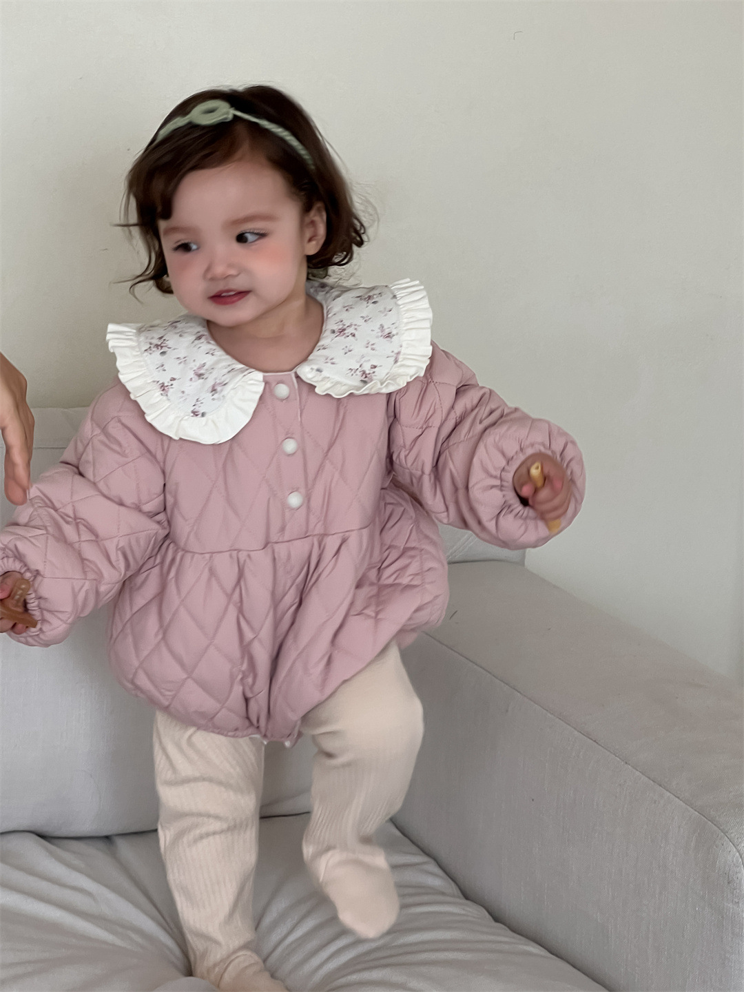 Ropa de invierno para bebés gruesa ropa de escalada ropa infantil coreana ropa de invierno para bebés más camiseta de terciopelo ropa de invierno niñas