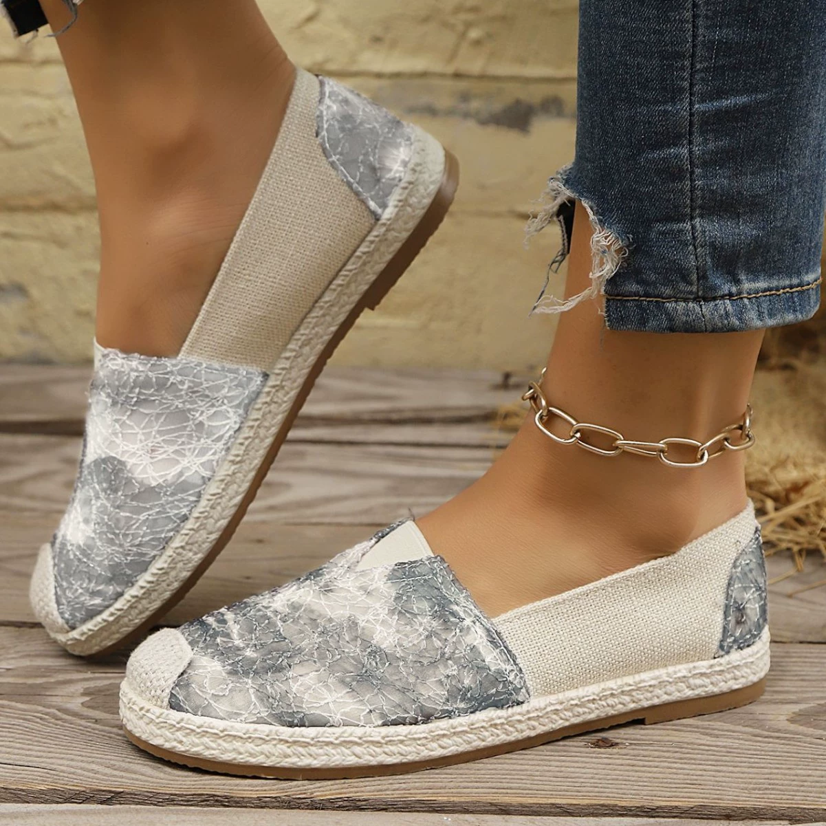 Женские тканевые туфли в стиле старого Пекина 2025, новые слипоны на плоской подошве, модные повседневные туфли, рыбацкие туфли оптом