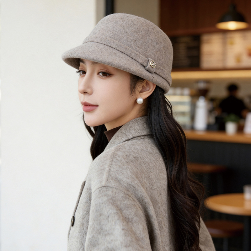 에응설 여성 울 혼방 짧은 챙 승마 모자 가을 겨울 프렌치 인스타 감성 헵번