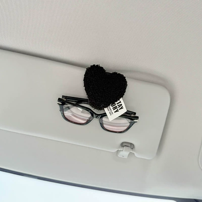 2025 New Car-Mounted Glasses Clip, Car Glasses Clip/Bill Clip - black-heart-d-style-black-eyeglass-clip-single
