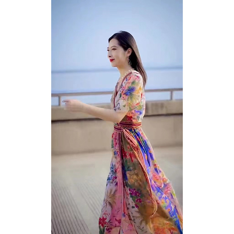 해변 휴가 꽃 원피스 여자의 여름 프랑스 예술 복고풍 해변 원피스 우아한 슬리밍 우아한 긴 원피스