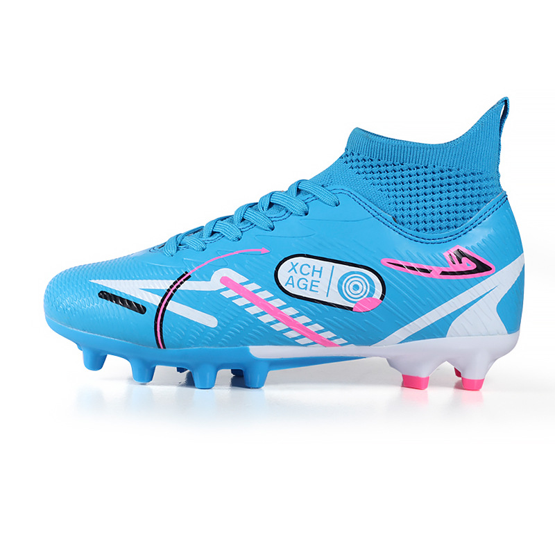 2025 nuevos zapatos transfronterizos para niños y niñas jóvenes estudiantes de moda cómodos zapatos de fútbol de clavos bajos fábrica