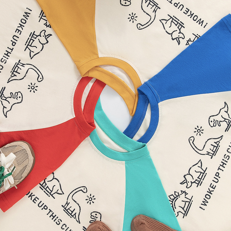 Betop ropa de verano para niños camiseta de manga corta para niños 2025 versión coreana de la ropa de bebé con mangas raglán de dinosaurio