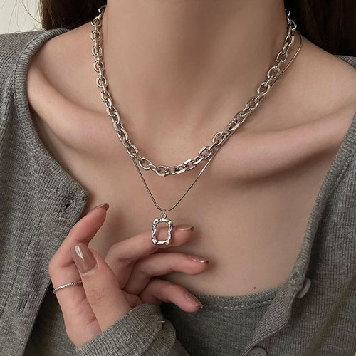 Ins Cool Style Titanium Steel Double Layer Necklace for Women,  New Trend Hip-Hop Light Luxury Minority Sweater Chain Accessory