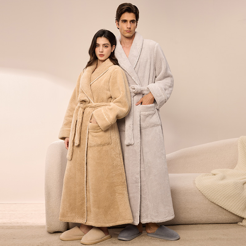 Thickened comfortable cotton velvet couple's bathrobe for men and women, long warm bathrobe for autumn and winter, home wear, flannel plus-size pajamas