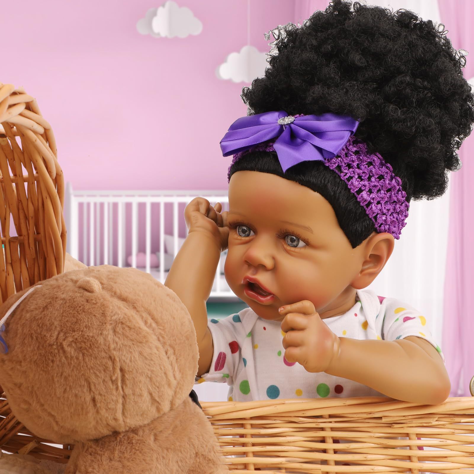 Muñeca de boca inclinada para niños 22 pulgadas regalos negros bebés pesados muñecas de vacaciones africanas nuevas