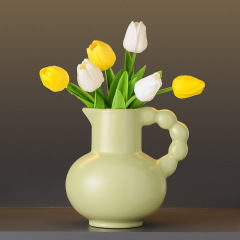 Cream-style ceramic vase ornaments, tulips, artificial flowers, modern light luxury, high-end living room, wine cabinet, entrance decorations