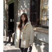 现货～韩国东大门ou*ce羊毛牛角扣连帽大衣女 减龄毛呢小个子外套