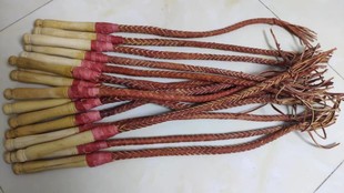 ()�rţƤ�� �o���^Ƥ��70���ױ� �R�g�� ӖȮ�� Ƥ�������Tʿ