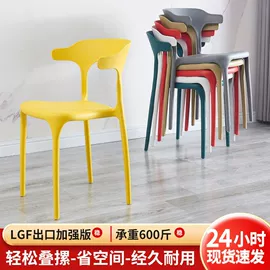 电脑桌;衣柜;电视柜