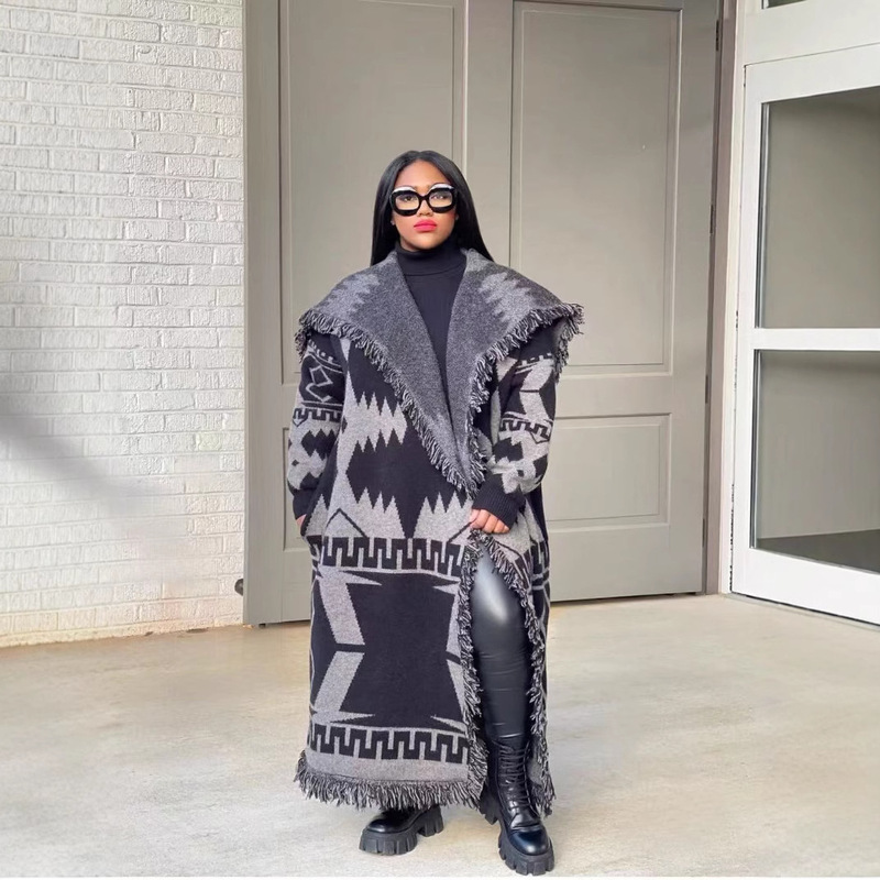 European New Plaid Tassel Coat Women's Coat Autumn and Winter High-end Elegant Loose Lazy Style Long Cape Sweater