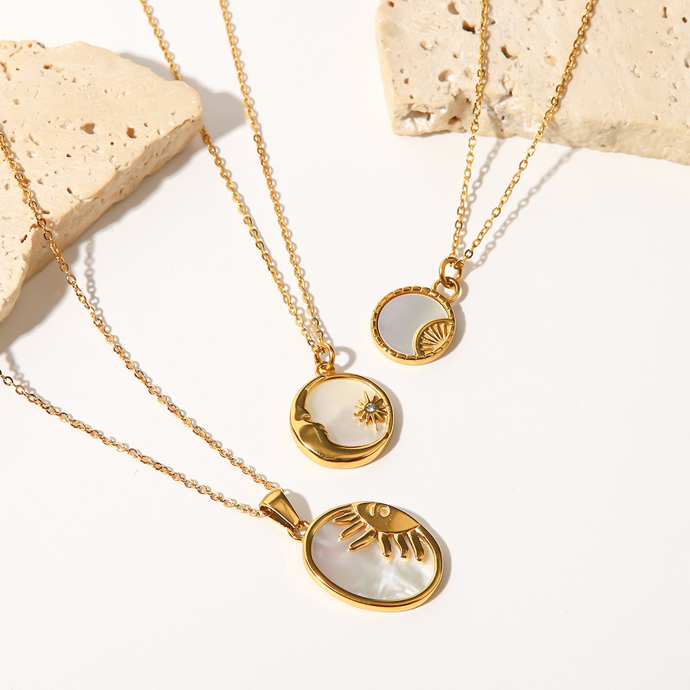 18K Real Gold Plated Plating Material Pendant Necklace Classification 304 Stainless Steel Chain Material Wholesale Jewelry Retro Geometric Sun Stainless Steel PVD Coated Plating Pendant Necklace