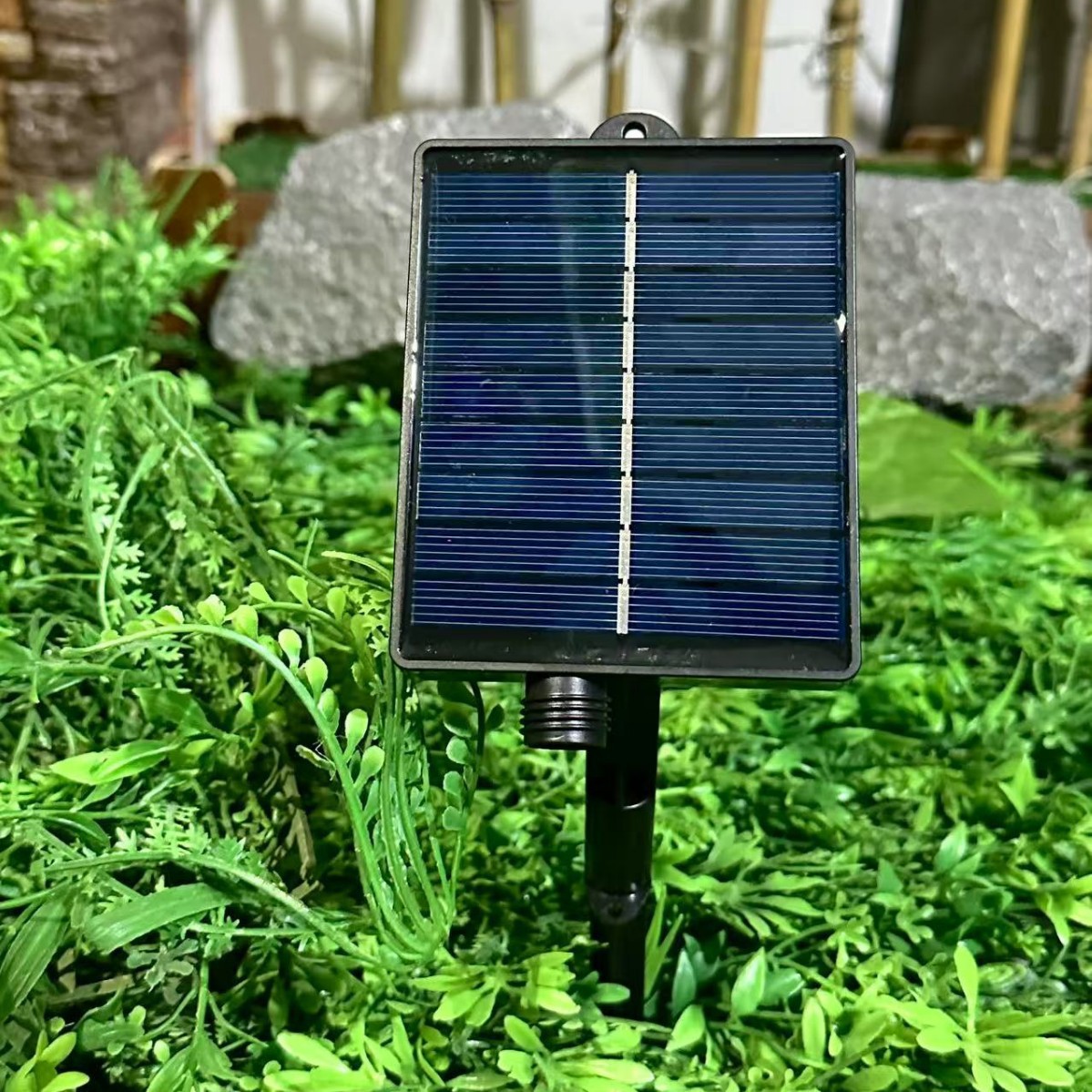 Nuevos accesorios de cadena de lámpara solar al aire libre Panel solar de batería de litio Regalo controlador remoto cable de datos USB conector a tierra